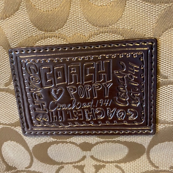 Coach Poppy Tote (USED) - Picture 6 of 15